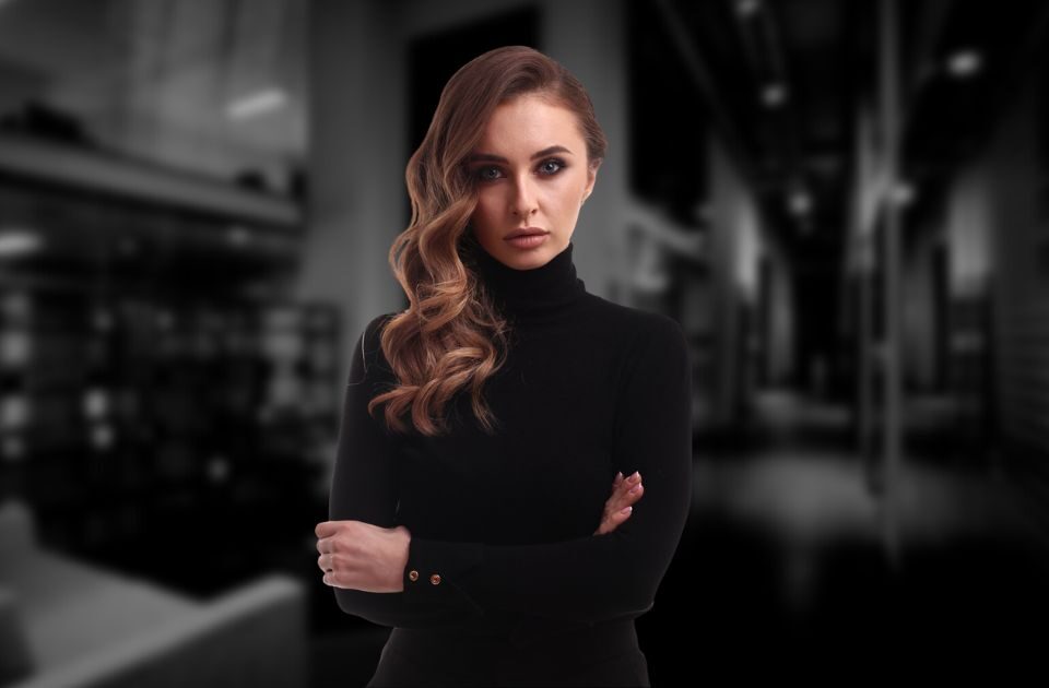 На фото таргетолог Марина Бондар