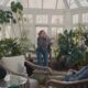 Кадр з відеореклами Amazon про голосового помічника Alexa